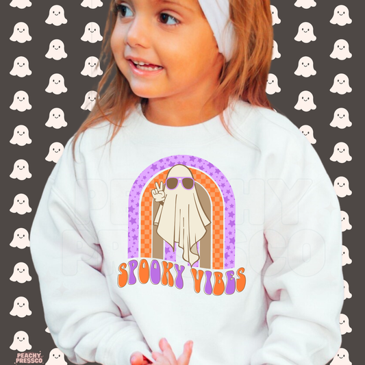 Spooky Vibes Retro Ghost Shirt – Peace, Love & Haunt, Kids Apparel
