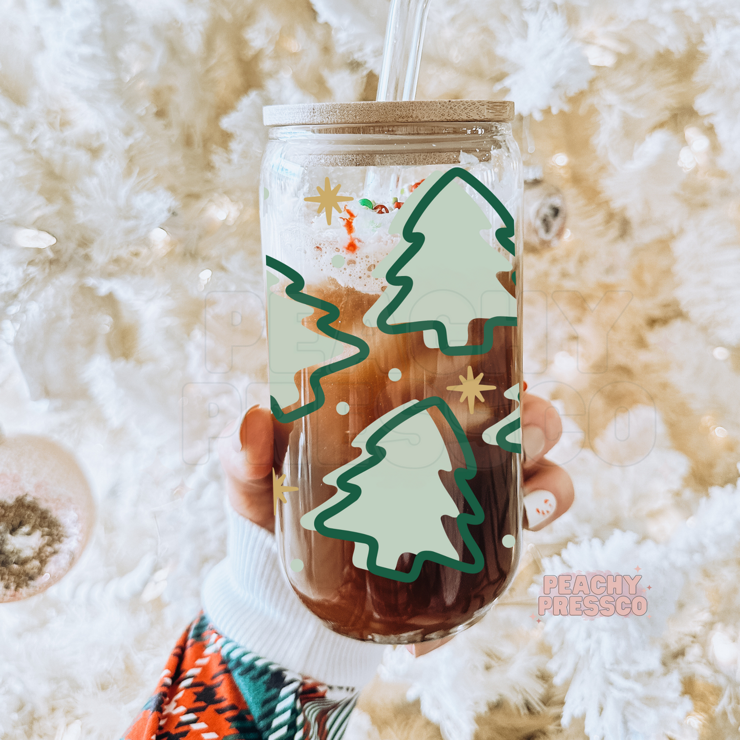 Minimalist Christmas Tree Glass Cup – 16oz Holiday Tumbler with Lid & Straw