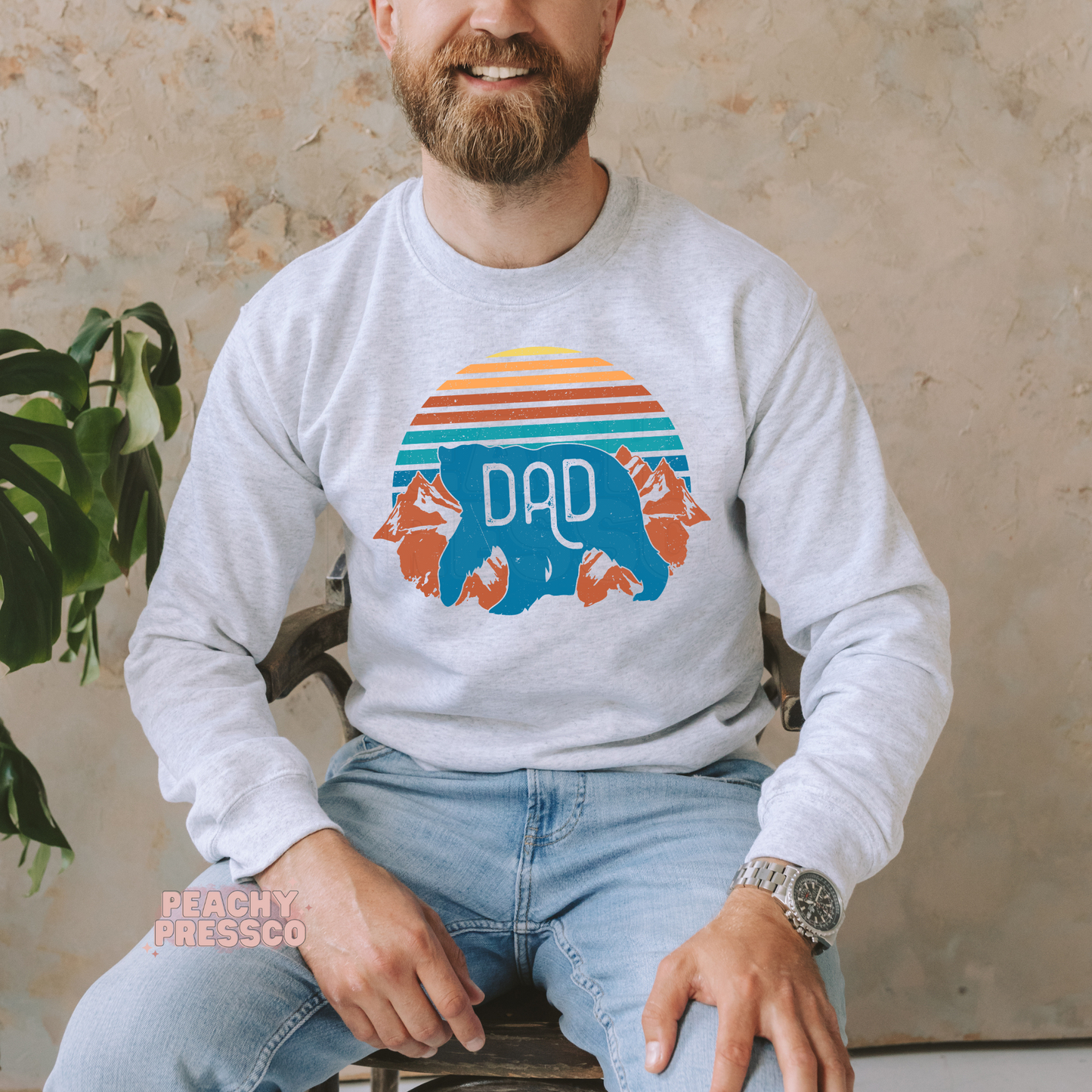 Retro Bear Dad Apparel – Vintage Mountains Father Gift Sweatshirt