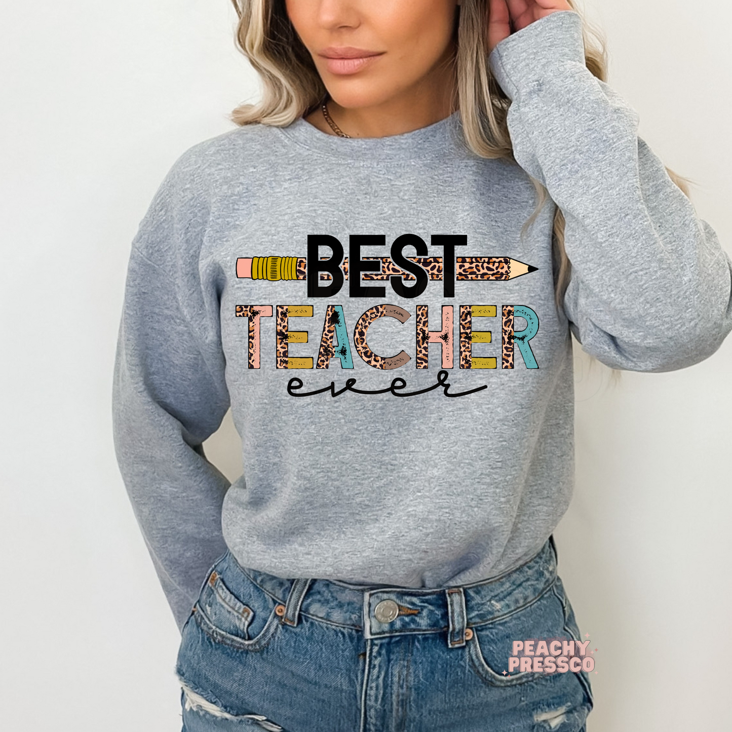 Best Teacher Ever Graphic T-Shirt – Teacher Appreciation Gift Apparel