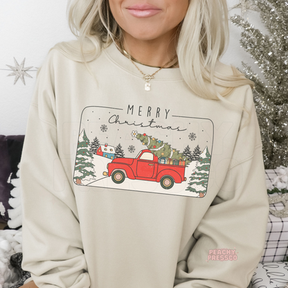 Vintage Red Truck Merry Christmas T-Shirt – Classic Holiday Apparel