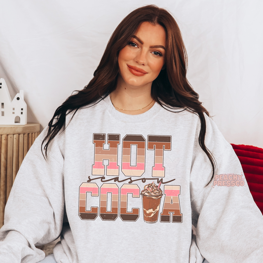 Hot Cocoa Season Retro Christmas Shirt – Vintage Cozy Vibes for Winter Apparel