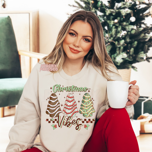 Christmas Vibes Shirt – Cute Holiday Tree Cookie Apparel, Retro Style